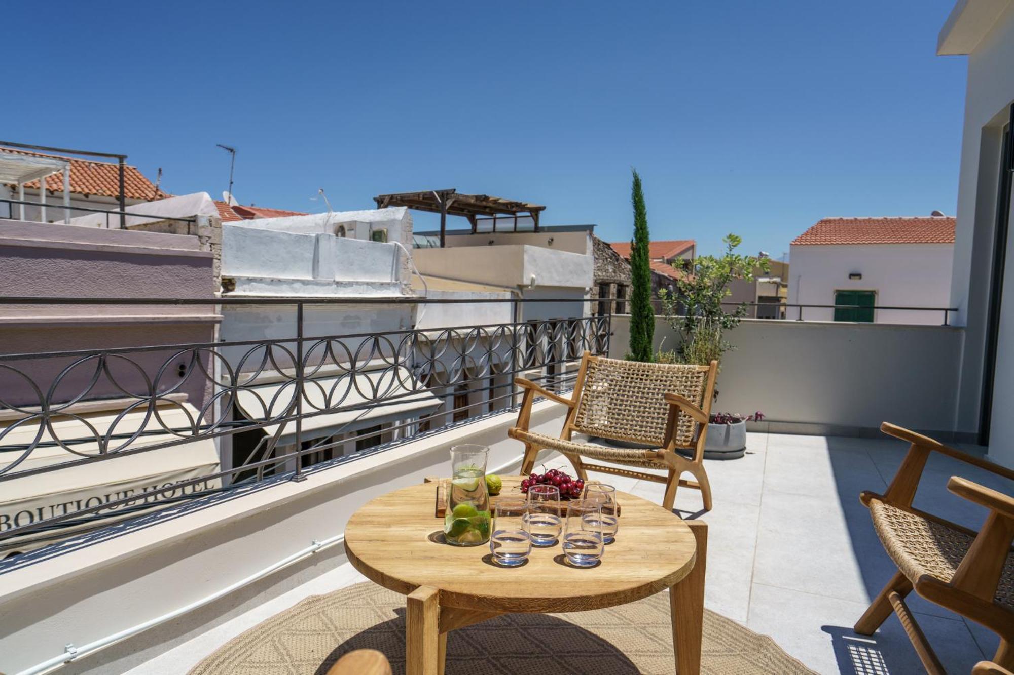 The Old Distillery - Premium Suites Ρέθυμνο Εξωτερικό φωτογραφία
