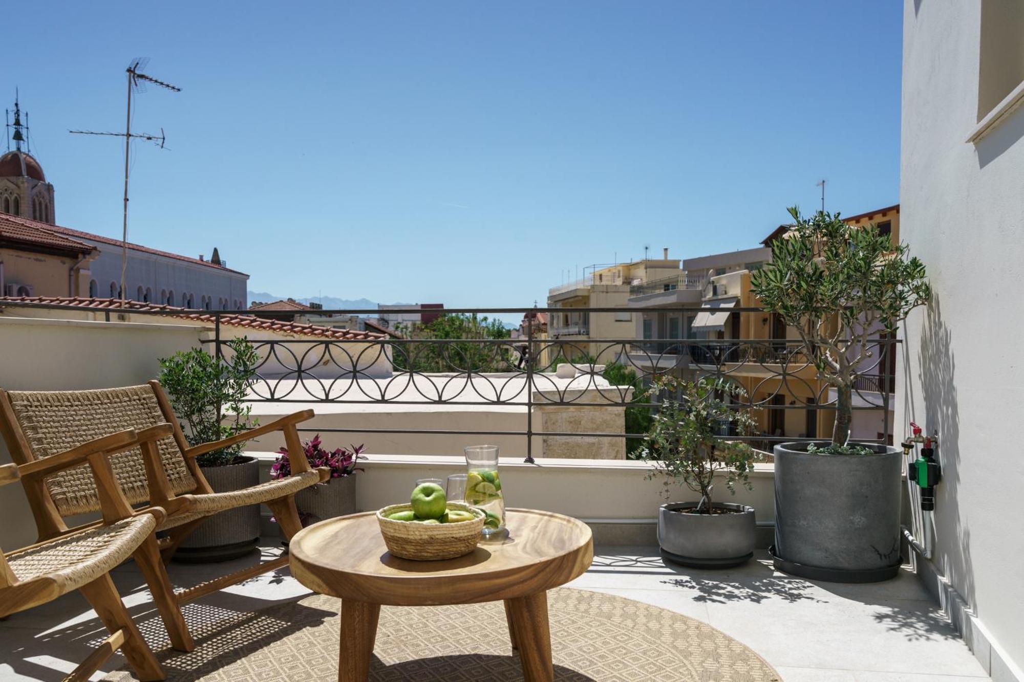 The Old Distillery - Premium Suites Ρέθυμνο Εξωτερικό φωτογραφία